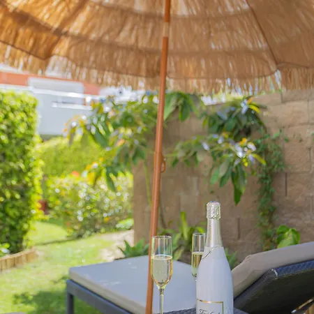 Cortijo Del Mar アパート エステポナ