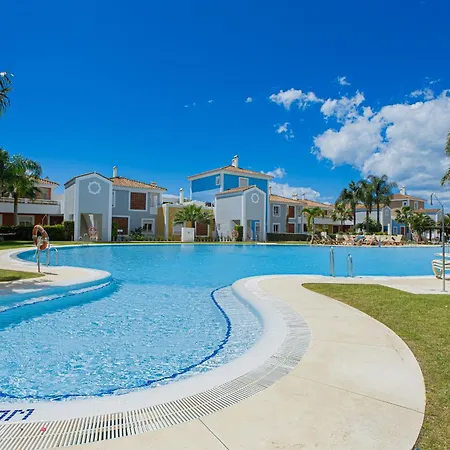 Cortijo Del Mar アパート エステポナ